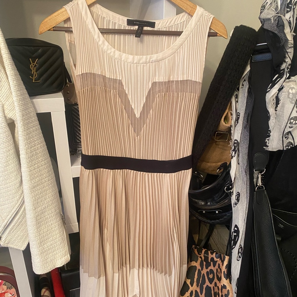 Bcbg chiffon dress